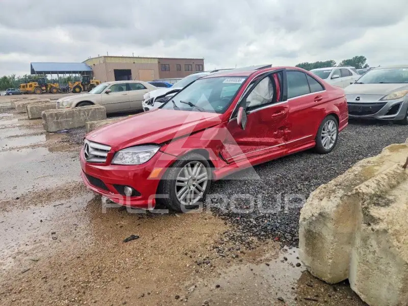 2009 Mercedes Benz C-Class фото