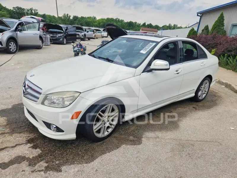 2009 Mercedes Benz C-Class photo