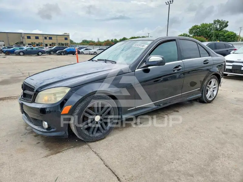 2009 Mercedes Benz C-Class фото