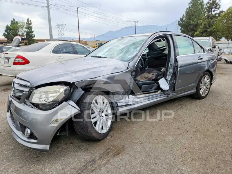 2009 Mercedes Benz C-Class photo