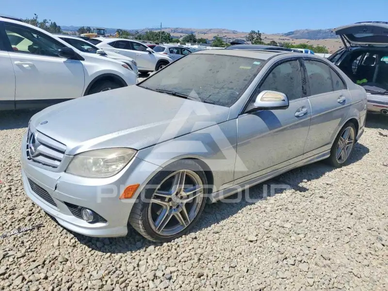 2009 Mercedes Benz C-Class photo