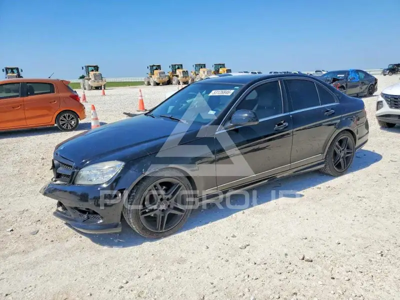 2009 Mercedes Benz C-Class фото