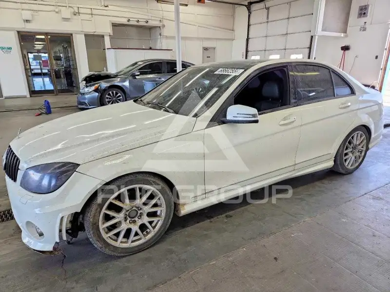 2009 Mercedes Benz C-Class photo
