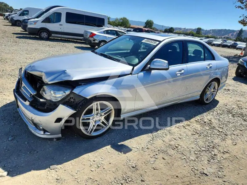 2009 Mercedes Benz C-Class фото