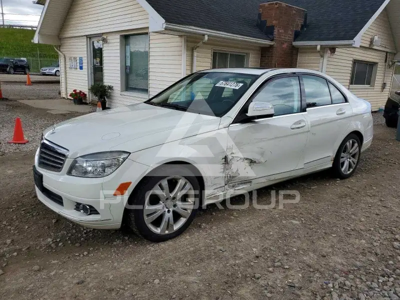 2009 Mercedes Benz C-Class photo