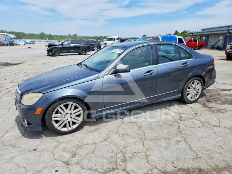 2009 Mercedes Benz C-Class фото