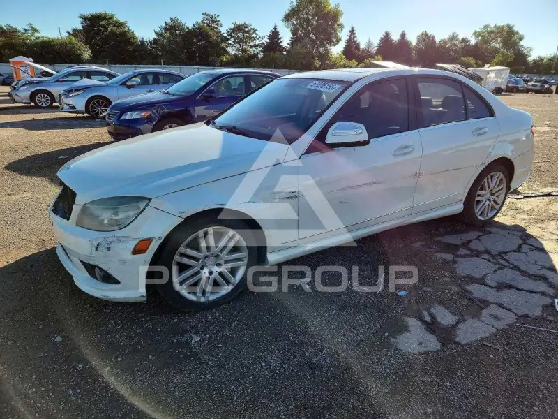 2009 Mercedes Benz C-Class фото