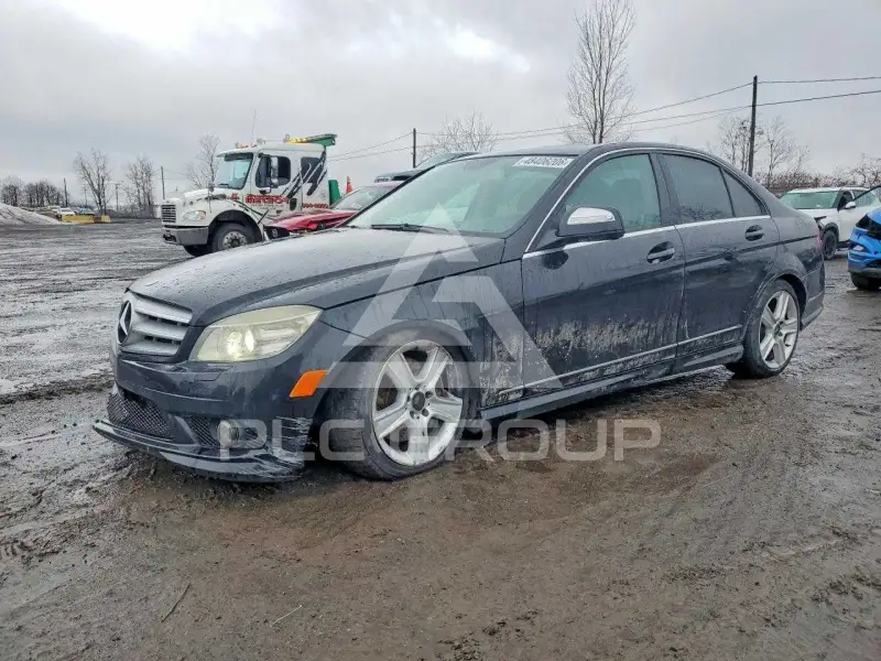 2009 Mercedes Benz C-Class фото