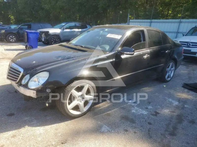 2009 Mercedes Benz E-Class photo