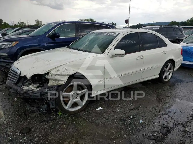 2009 Mercedes Benz E-Class фото