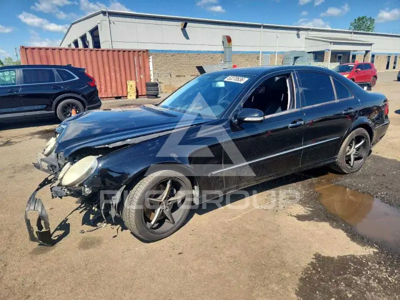 2009 Mercedes Benz E-Class photo