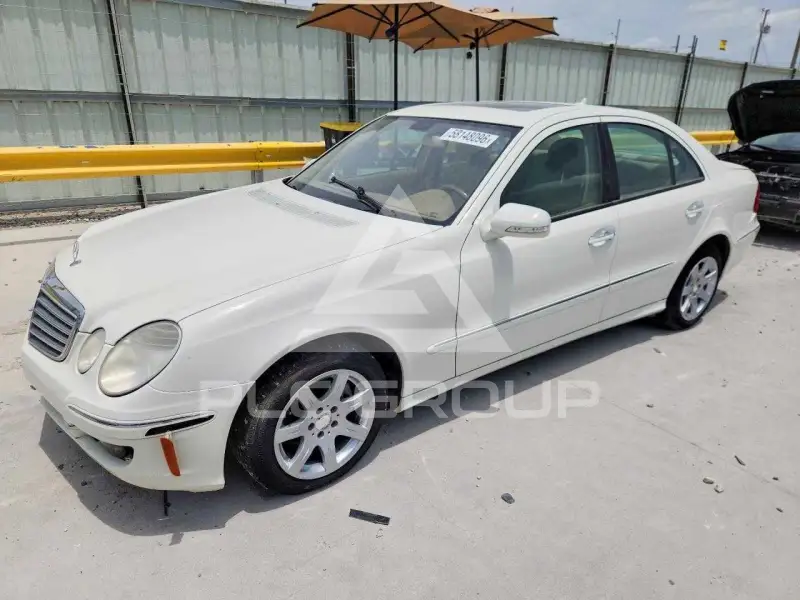 2009 Mercedes Benz E-Class фото