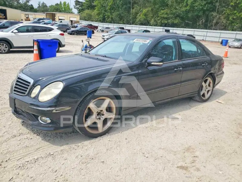 2009 Mercedes Benz E-Class photo