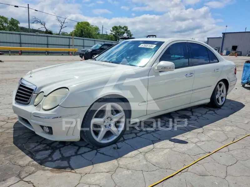 2009 Mercedes Benz E-Class photo