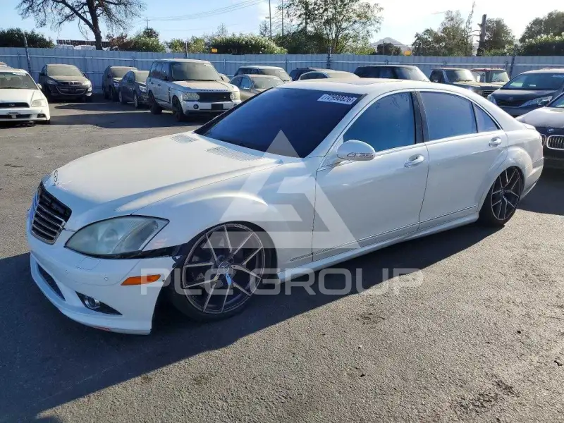2009 Mercedes Benz S-Class photo