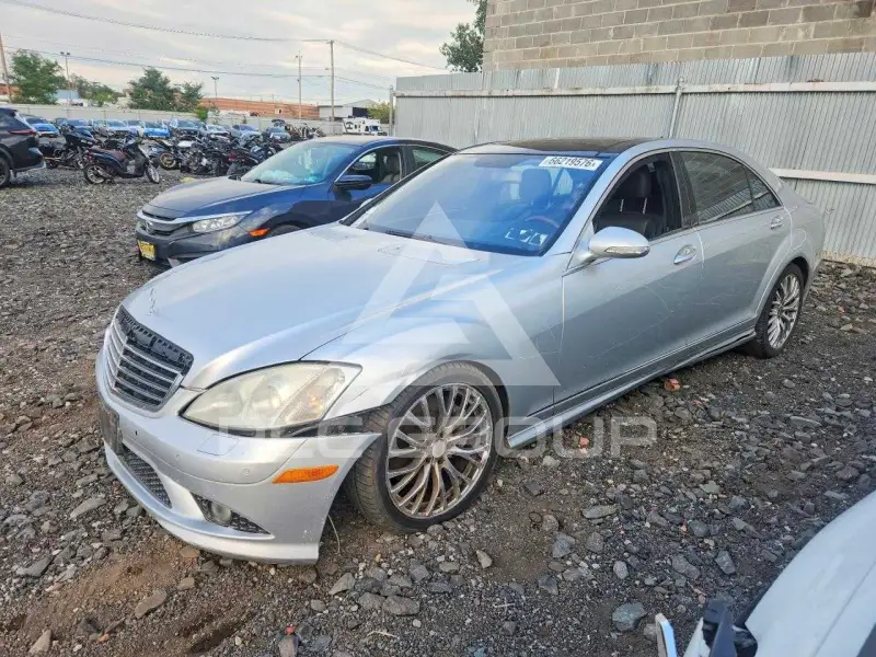 2009 Mercedes Benz S-Class фото