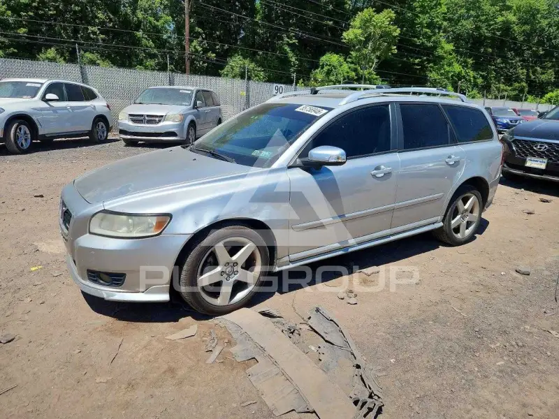 2009 Volvo V50 фото