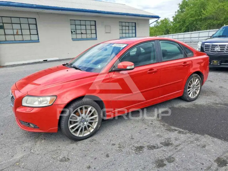 2009 Volvo S40 фото