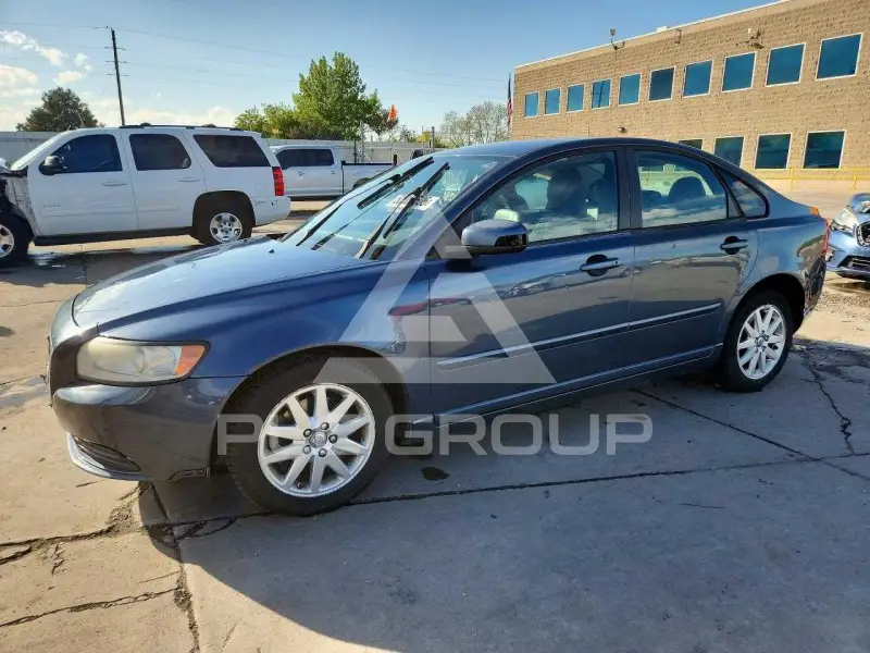 2009 Volvo S40 photo