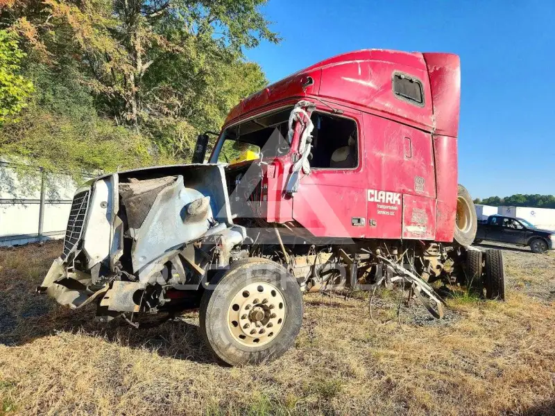 2009 Volvo VNL photo