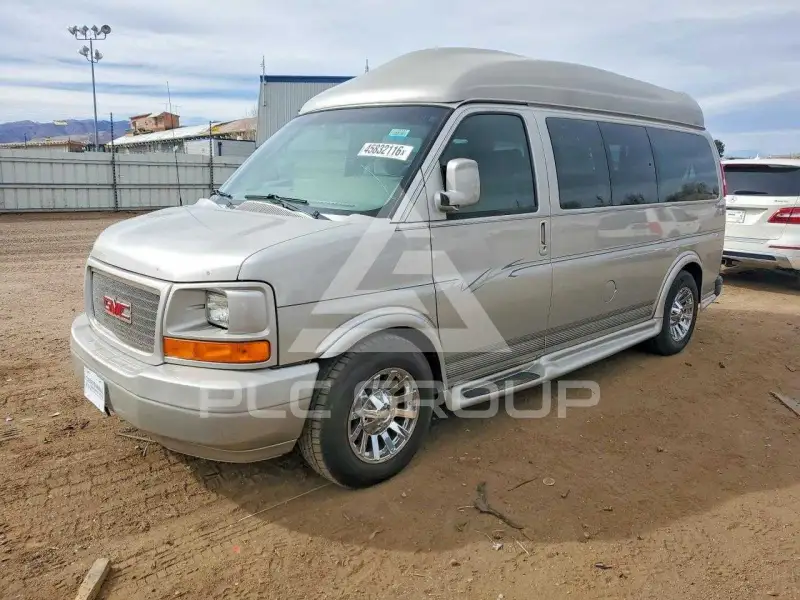 2009 GMC Savana фото