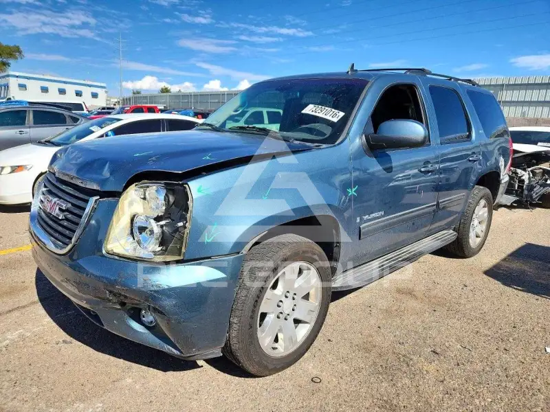 2009 GMC YUKON фото