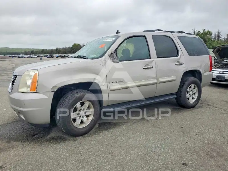 2009 GMC YUKON фото
