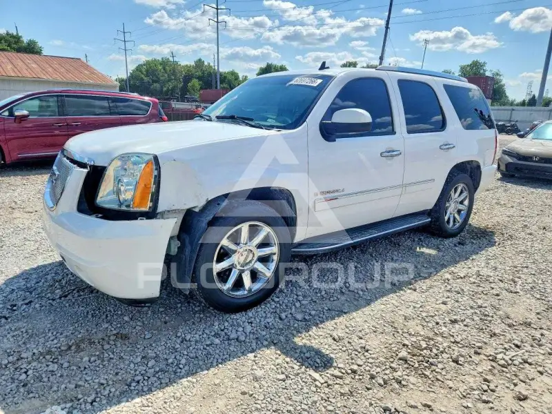 2009 GMC YUKON фото