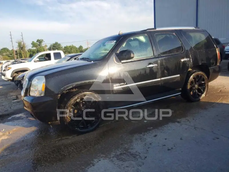 2009 GMC YUKON фото