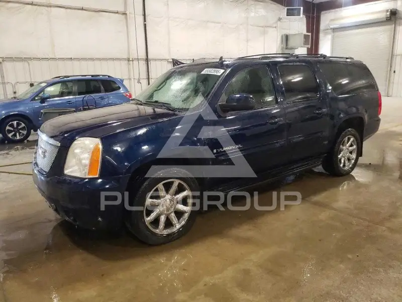 2009 GMC YUKON фото