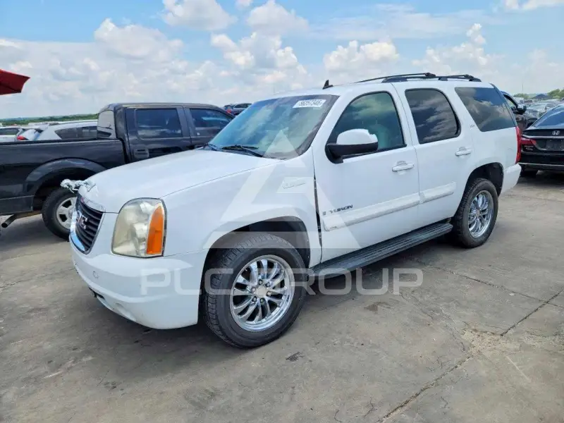 2009 GMC YUKON photo