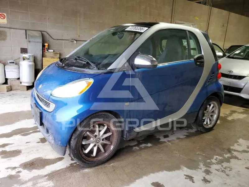2009 Smart FORTWO photo