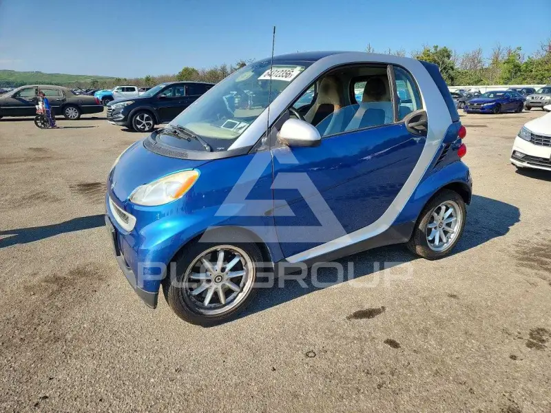 2009 Smart FORTWO photo