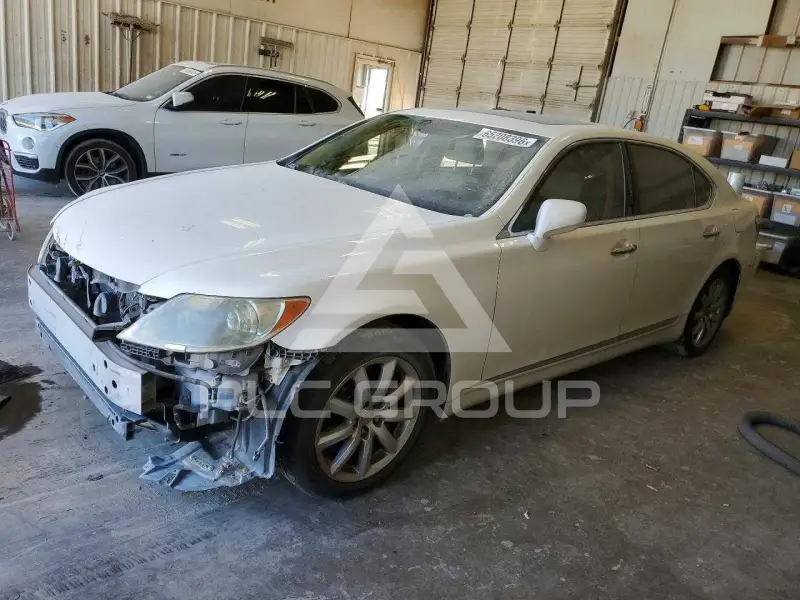 2009 Lexus LS460 photo