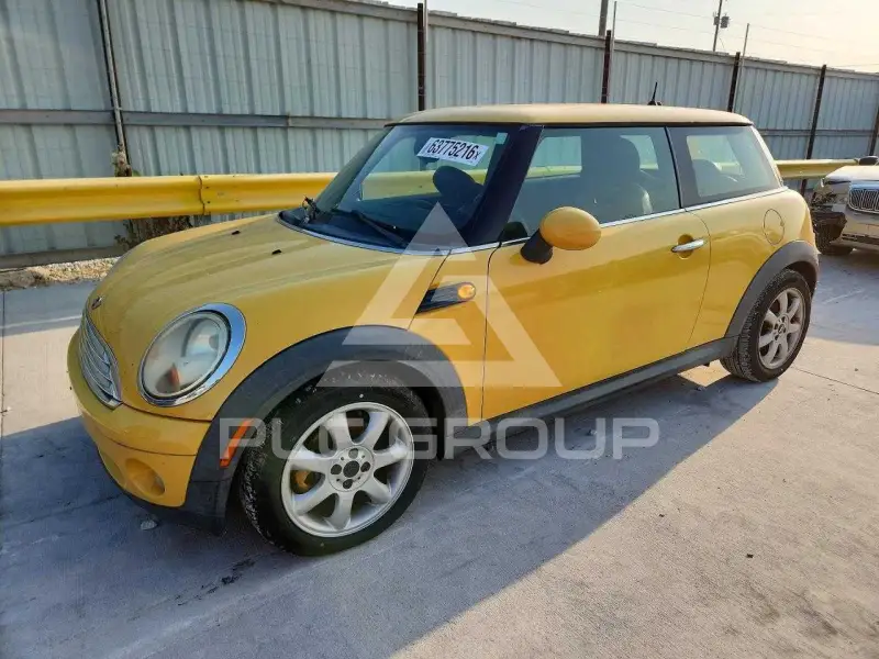 2009 Mini COOPER photo