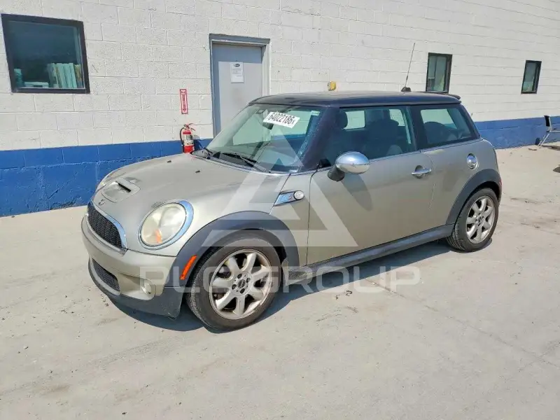 2009 Mini COOPER photo