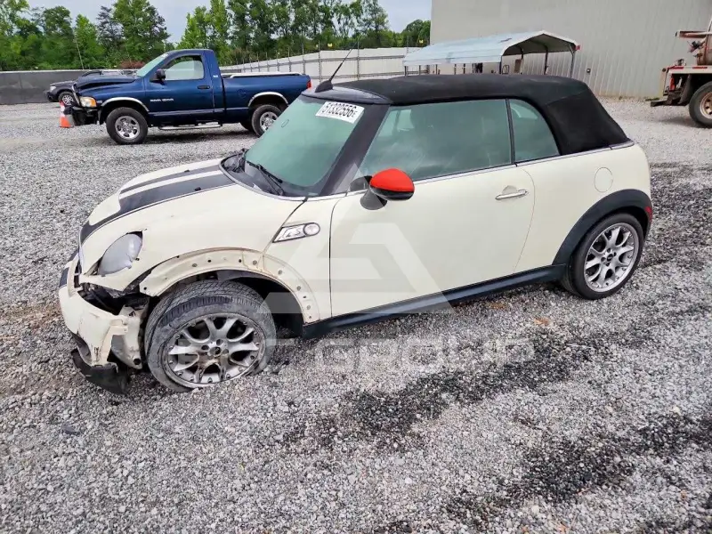 2009 Mini COOPER photo