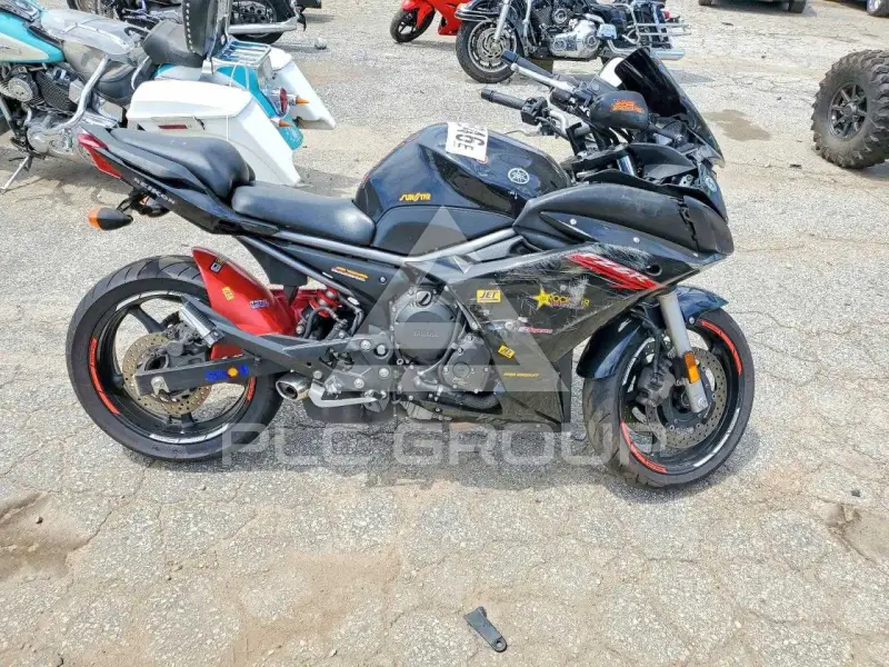 2009 Yamaha FZ6 фото