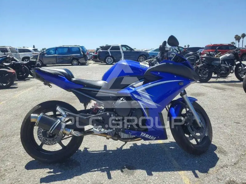 2009 Yamaha FZ6 фото