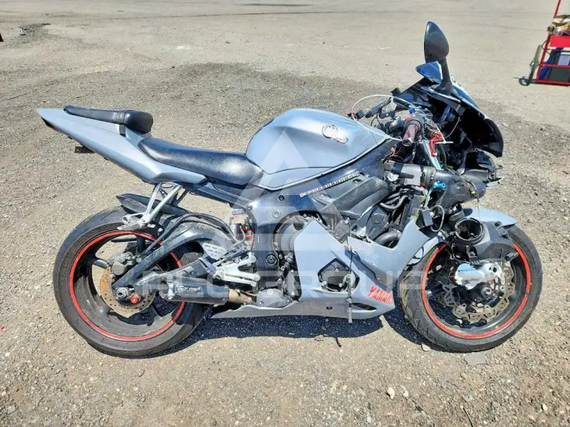 2009 Yamaha YZF600 фото