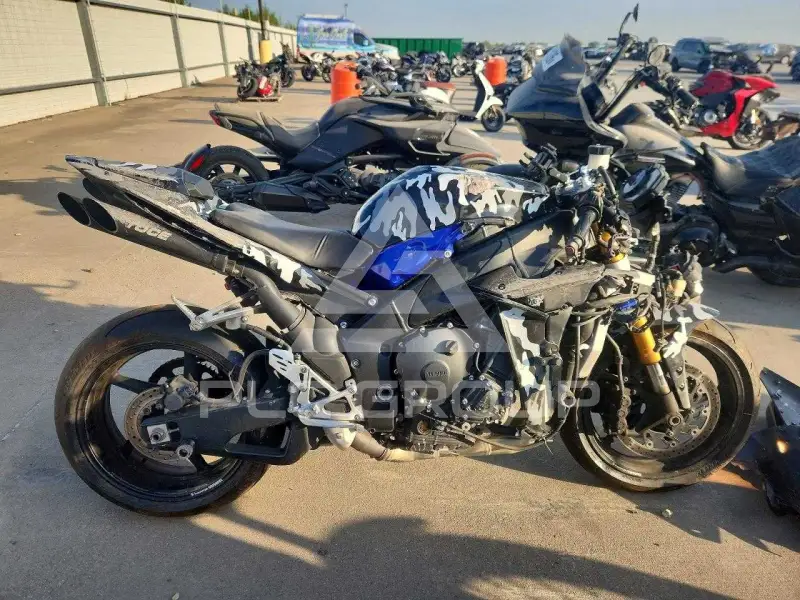 2009 Yamaha YZF1000 photo