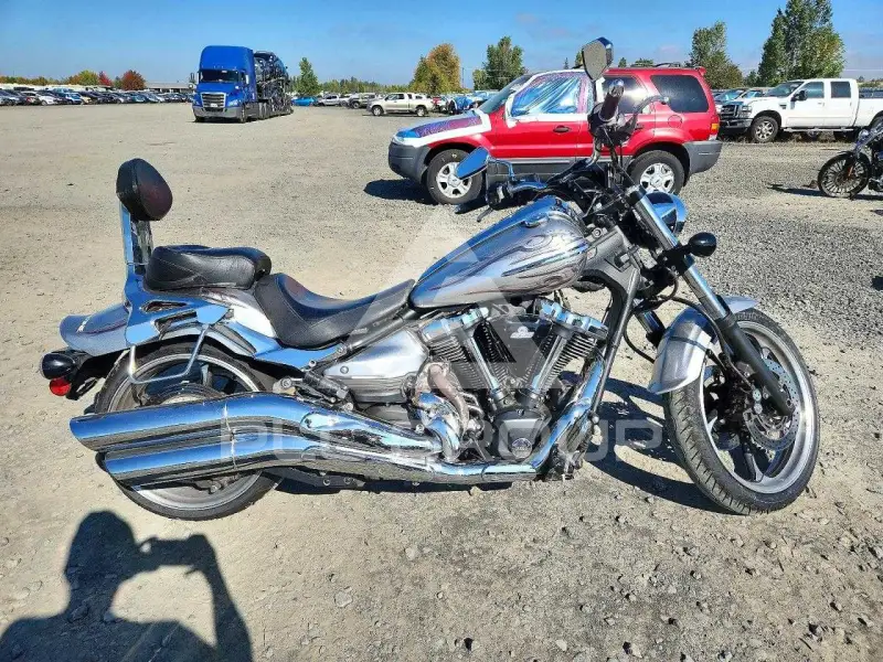 2009 Yamaha XV1900 фото
