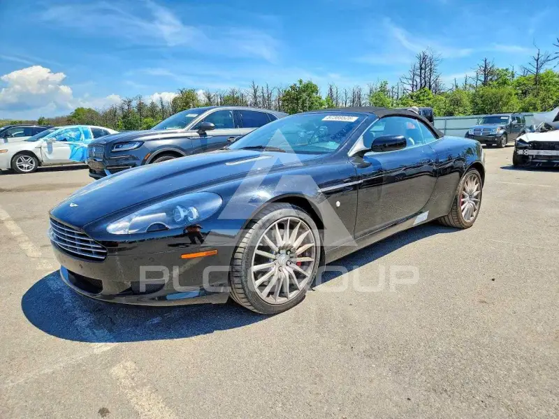 2009 Aston Martin  фото
