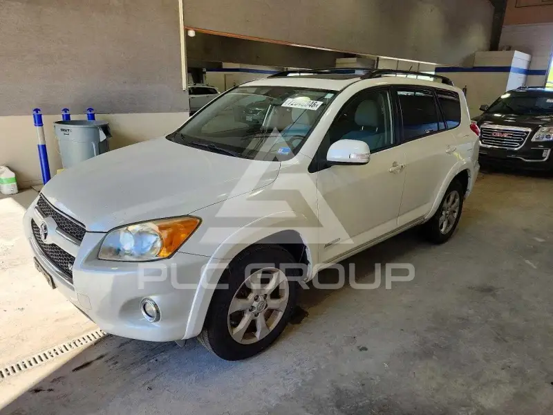 2009 Toyota RAV4 photo