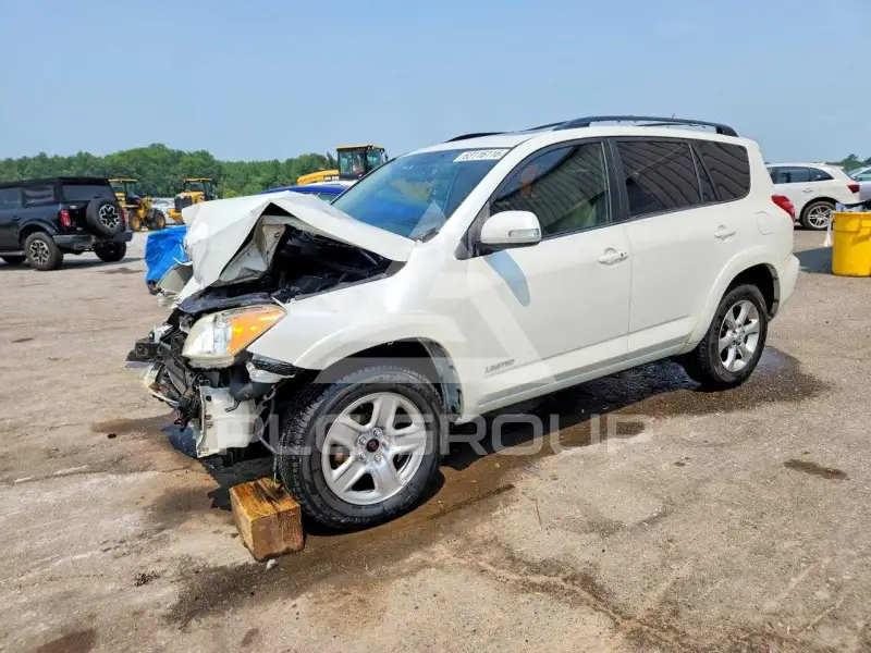 2009 Toyota RAV4 photo