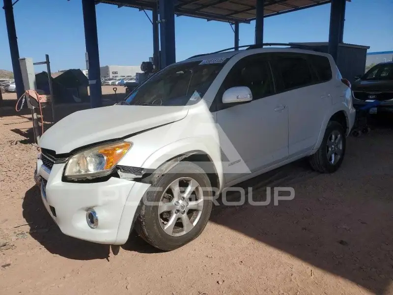 2009 Toyota RAV4 photo