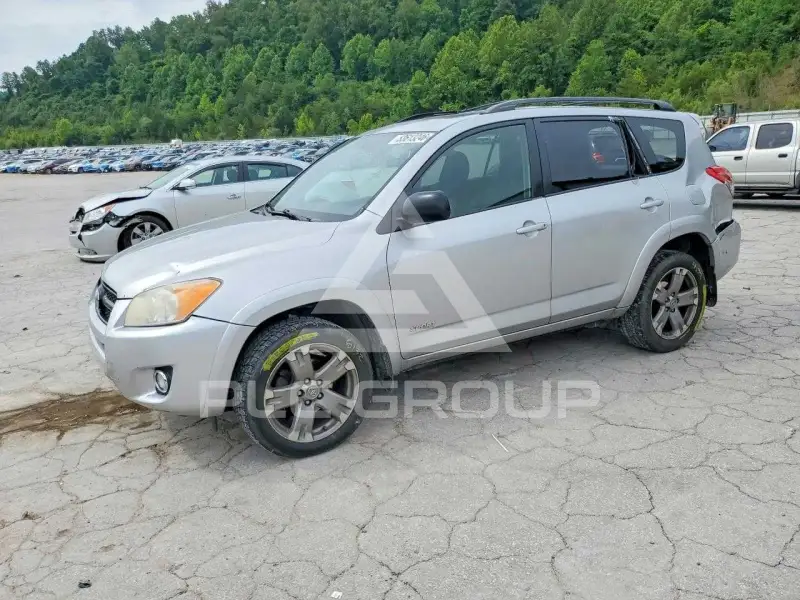 2009 Toyota RAV4 photo