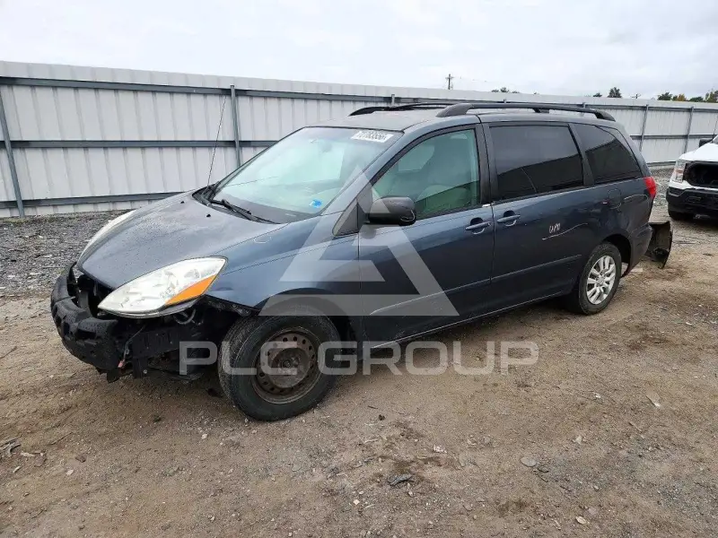 2009 Toyota SIENNA фото