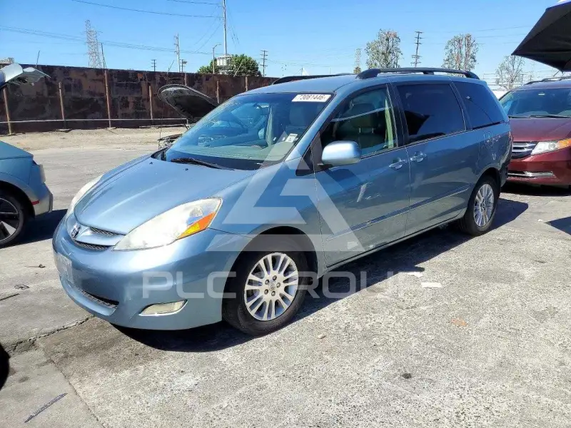 2009 Toyota SIENNA фото