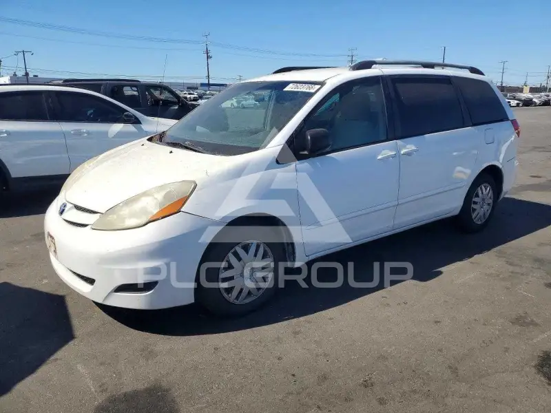 2009 Toyota SIENNA фото